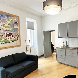 Pantheon Relais Apartament
